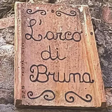 L'arco Di Bruna - With View And Garden *